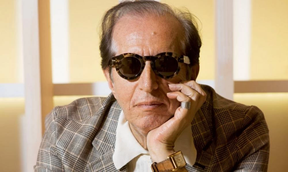 Κωνσταντίνος Τζούμας: «Οι γυναικοκτονίες στην Ελλάδα οφείλονται στη φλυαρία των γυναικών»